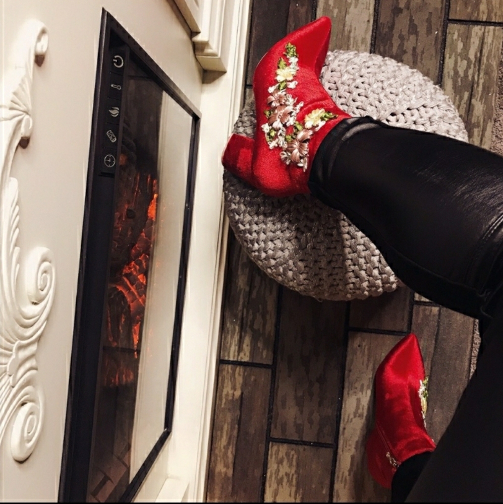 LAST PAIR! Rosie Future Fabric Bootie - Picture 6 of 7